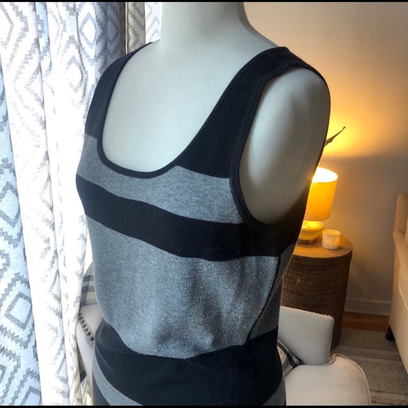 Athlete reverseable knit sleeveless long dress - Picture 2 of 6